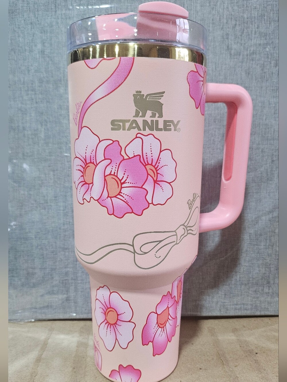 Stanley 40oz Quencher Tumbler